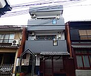 アーバンアレイ 1階 築37年の賃貸物件