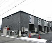淀駅より徒歩23分 1階 築1年の賃貸物件