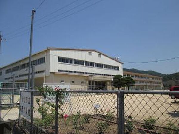 画像22:【小学校】福山市立加茂小学校まで573ｍ