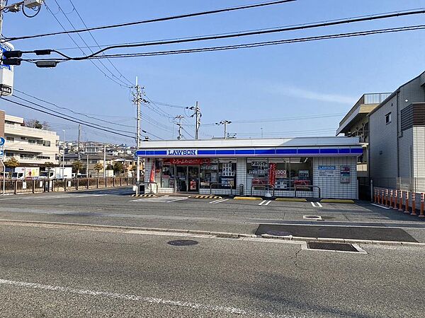 ローソン大蔵谷清水店まで約350メートル