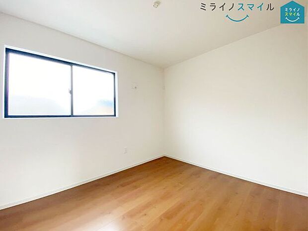 充分な広さと収納がある部屋はお子さまの自発性と成長を促します♪家族の成長を支えて好きなことに没頭できる空間にどうぞ!