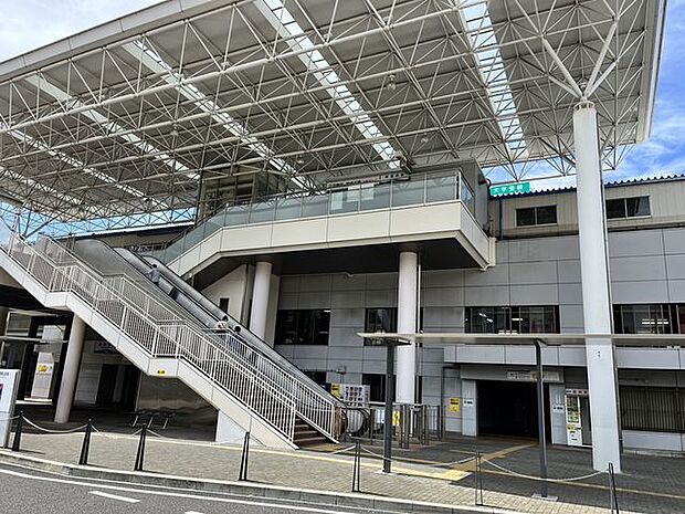 新豊田駅(愛知環状鉄道線) 徒歩20分。 1540m