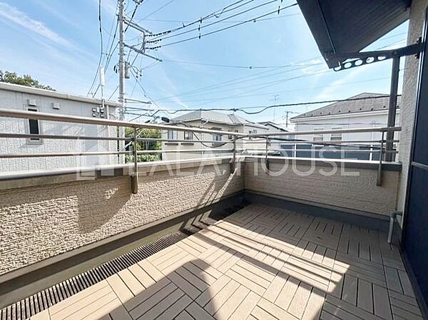 見晴らし、通風、日当たり良好です☆