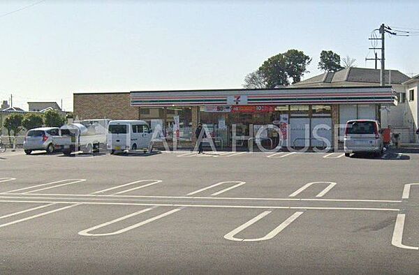セブンイレブンさいたま今羽町店 徒歩8分。 590m