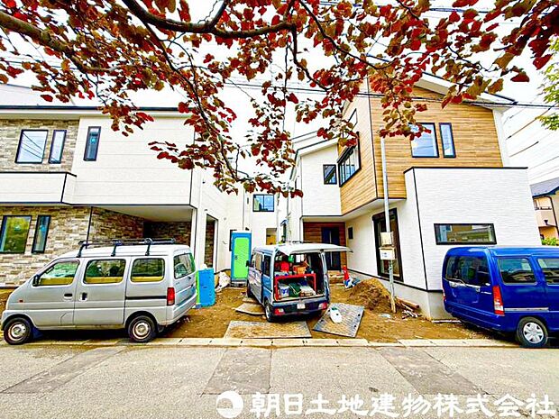 【外観】見るたびに心躍るデザインが魅せる住まいにわくわくします