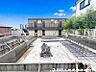 外観：四季の移り変わりを感じられる環境。毎日のお散歩も気持ちよさそうです。自然に包まれた穏やかな暮らしができる住環境が整っています。