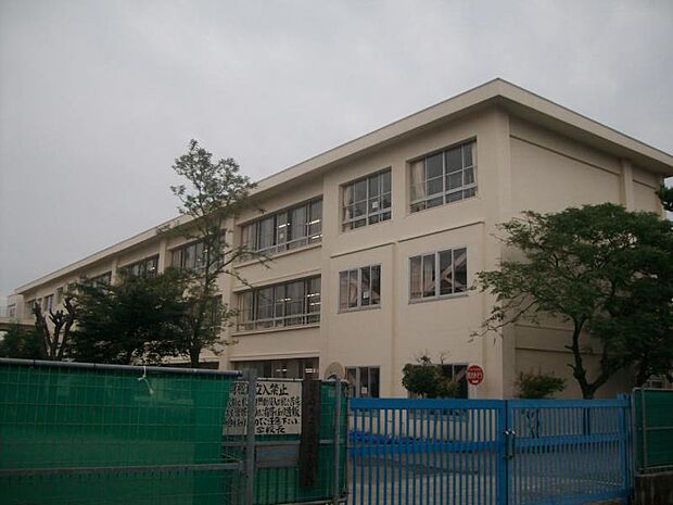 浜須賀小学校
