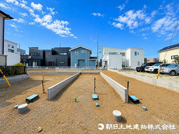 【現地写真】現在は建築中ではございますが完成物件をもとに建物プレゼンも承っております、お気軽にお問い合わせください。 