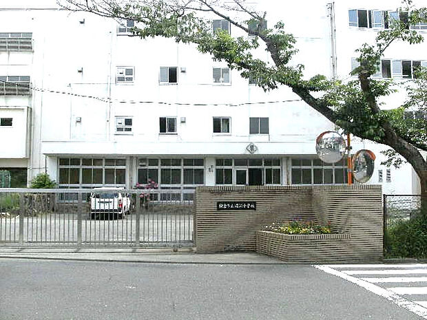 深沢中学校