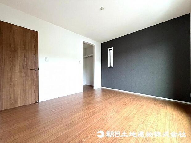【洋室】生活様式が変化し同じように家具も洋室に合うように作られ個性豊かなお部屋に変身!