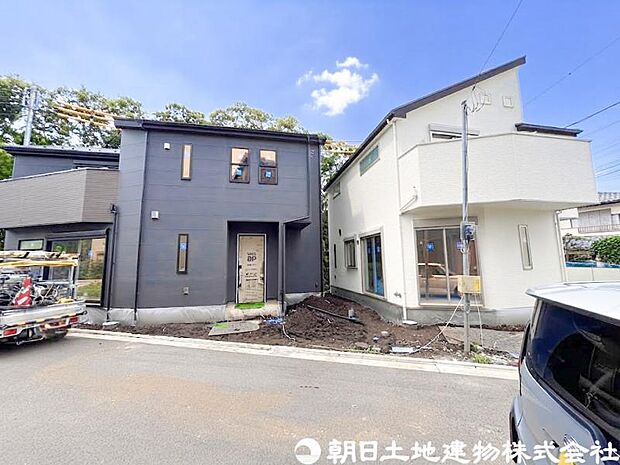 【外観】見るたびに心躍るデザインが魅せる住まいにわくわくします