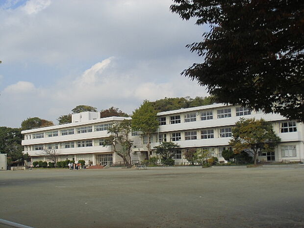 深沢小学校