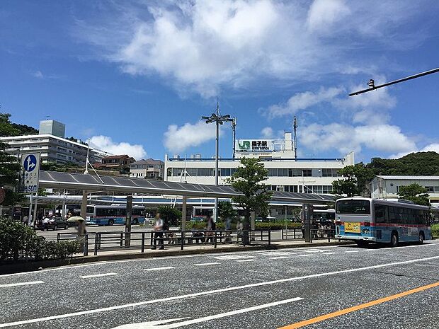 逗子駅まで約2500m