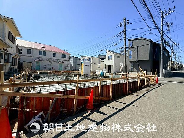 【1号棟現地外観】物完成イメージでどのような建物なのか、設備なのか、外壁の色等、プレゼン可能です。詳細は創業42年目朝日土地建物株式会社藤沢支店　営業2課まで0466-50-6912