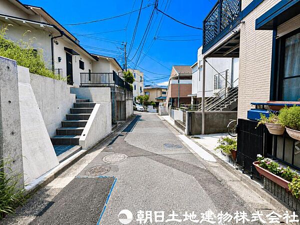 前面道路となります