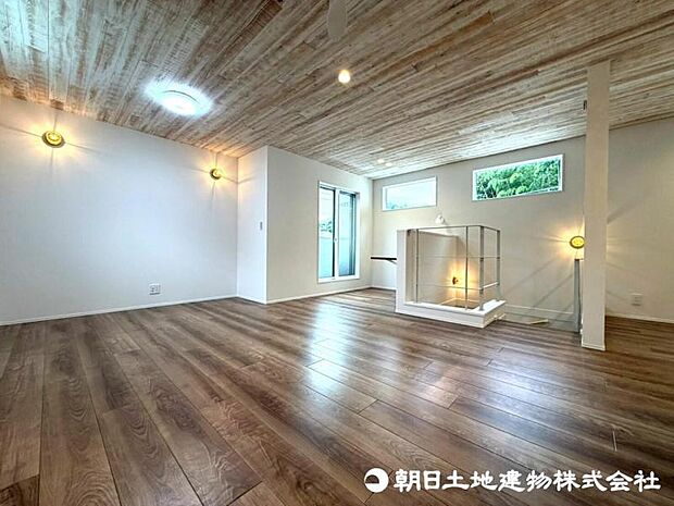 【リビング】家事動線を優先にゾーニングしてみるとくつろぎのスペースが広く取れそうですね 