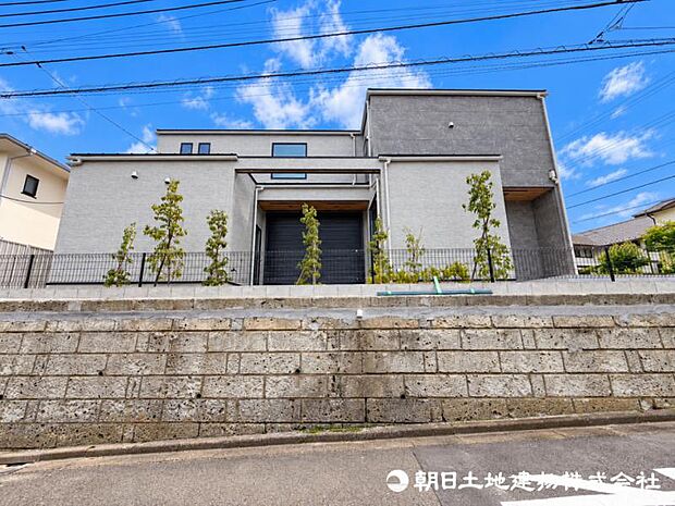 現地に実際に行ってみることでしか感じられないことがたくさんあります。お気軽にお問合せ下さい