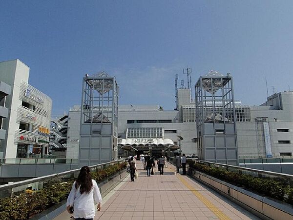 【駅】駅までアクセスしやすい立地は通勤・通学だけでなく休日のお出かけにも便利。毎日の移動時間を有効活用できます。