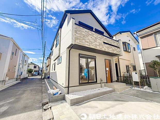 【外観】見るたびに心躍るデザインが魅せる住まいにわくわくします