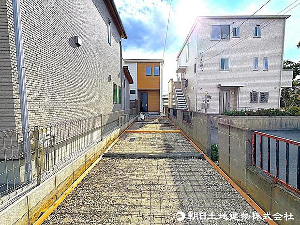 【外観】見るたびに心躍るデザインが魅せる住まいにわくわくします