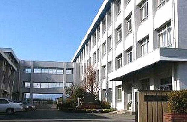 学童にも充実している街。教育を重視するご家庭におすすめです。お子さまが成長しても暮らせそう
