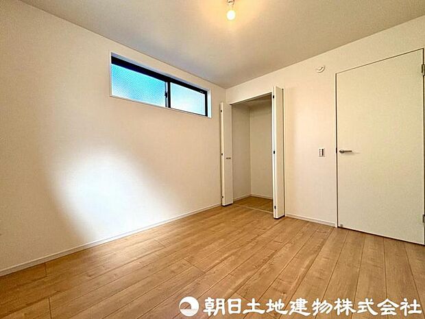 【洋室】生活様式が変化し同じように家具も洋室に合うように作られ個性豊かなお部屋に変身!