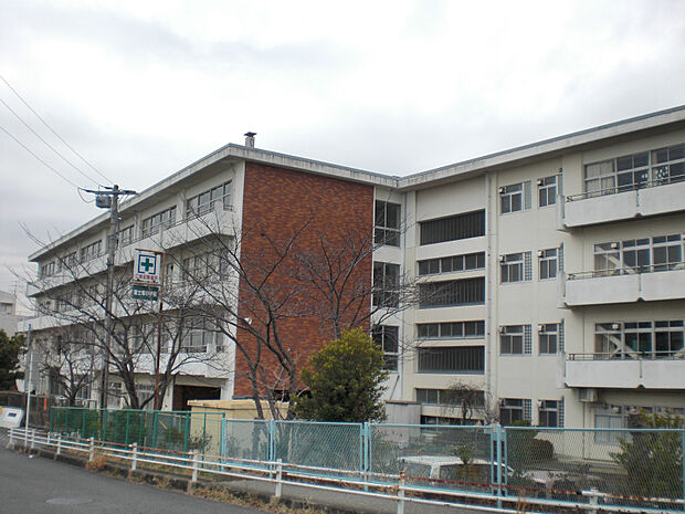 富士塚小学校