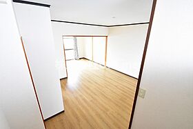 高橋マンション  ｜ 大阪府八尾市佐堂町1丁目（賃貸マンション1LDK・3階・43.00㎡） その4