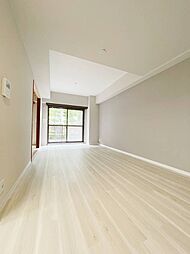 メゾンカメリア 404 4階2LDKのリビング/ダイニング