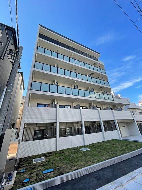 3 / 13