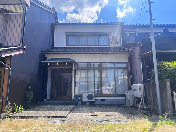 外観：316000012500