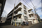 川崎市多摩区登戸新町 3階建 築38年のイメージ