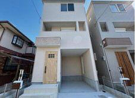 外観：327001688650