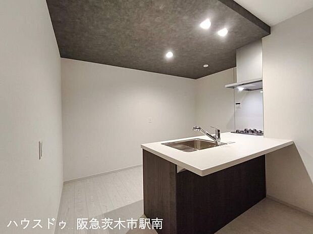 カウンターキッチン