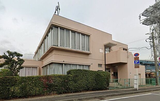 摂津市 鳥飼市民サービスコーナー 480m