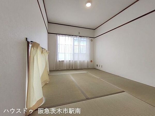 2階　和室6帖