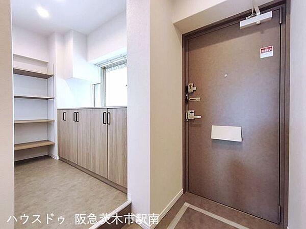 シューズ-ウオークインクローク玄関横に配置されています。