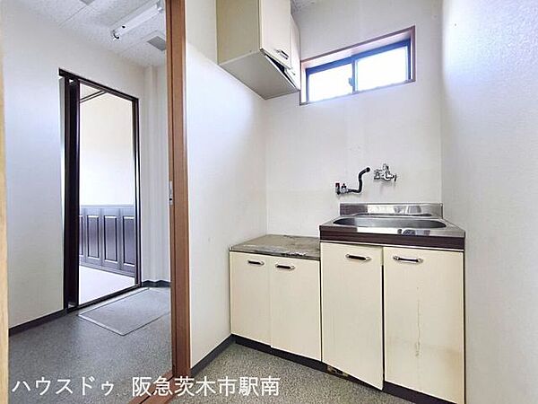 2階　事務所内キッチン