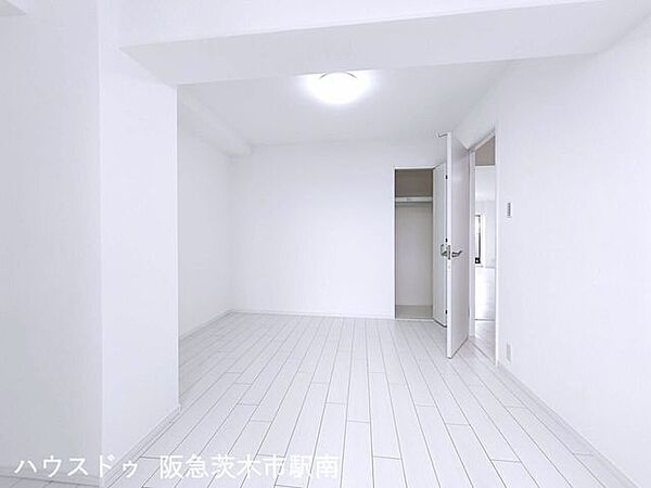 北側6.5帖