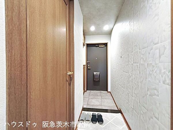 玄関を拡大表示