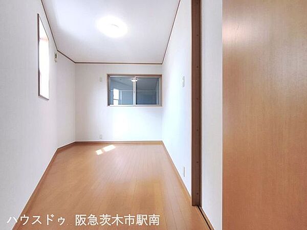 3階　洋室5.5帖のお部屋