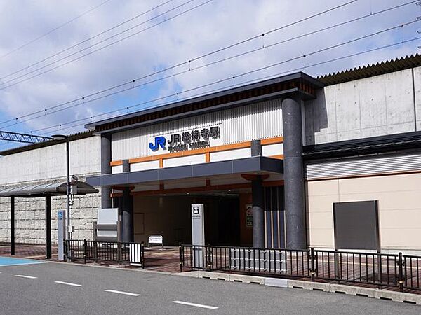 ＪＲ総持寺駅 620m