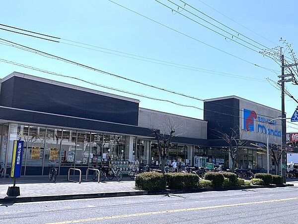 万代茨木真砂店 1000m