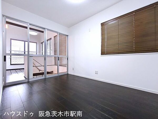 2階　洋室6畳のお部屋