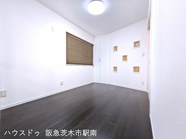 2階　洋室6畳のお部屋