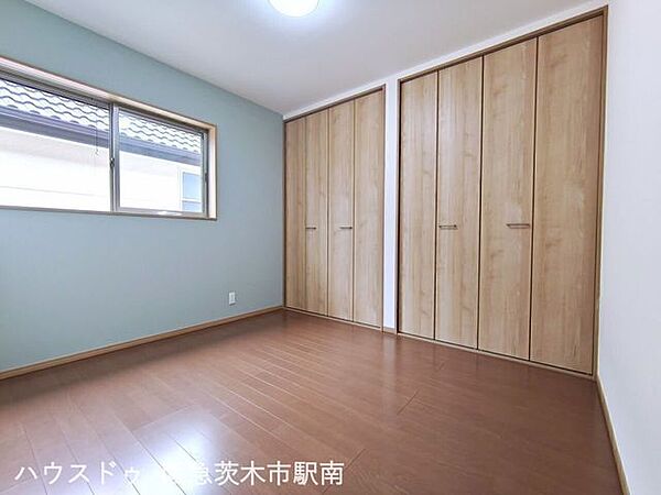 洋室6.5帖のお部屋