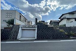 大阪府吹田市山田西3丁目