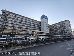 ローレルハイツ茨木1号棟