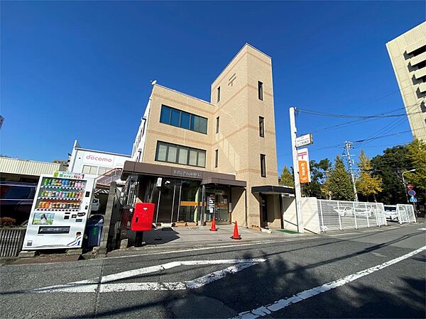 画像18:姫路市役所前郵便局（69m）