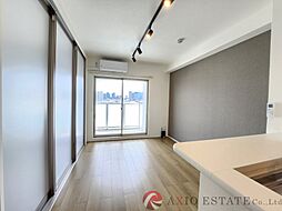 Live Flat塚本新北野 8階1LDKのリビング/ダイニング